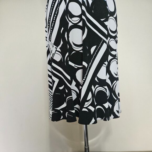 Joseph Ribkoff Black and White Patterned Wedding Dress - Picture 3 of 10